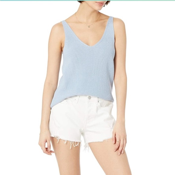 V neck textured sweater tank - Picture 1 of 2